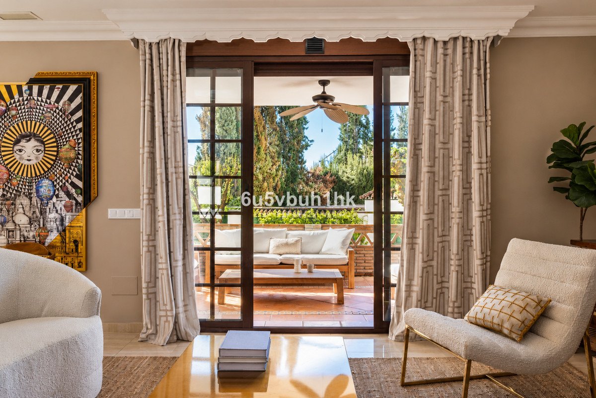 4 Bed Detached Villa in San Pedro de Alcántara