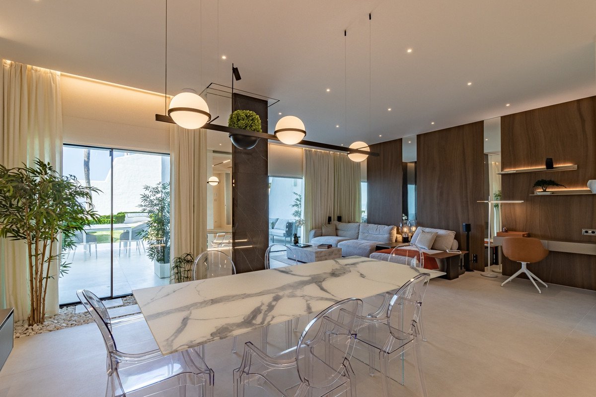 4 Bed Townhouse in The Golden Mile