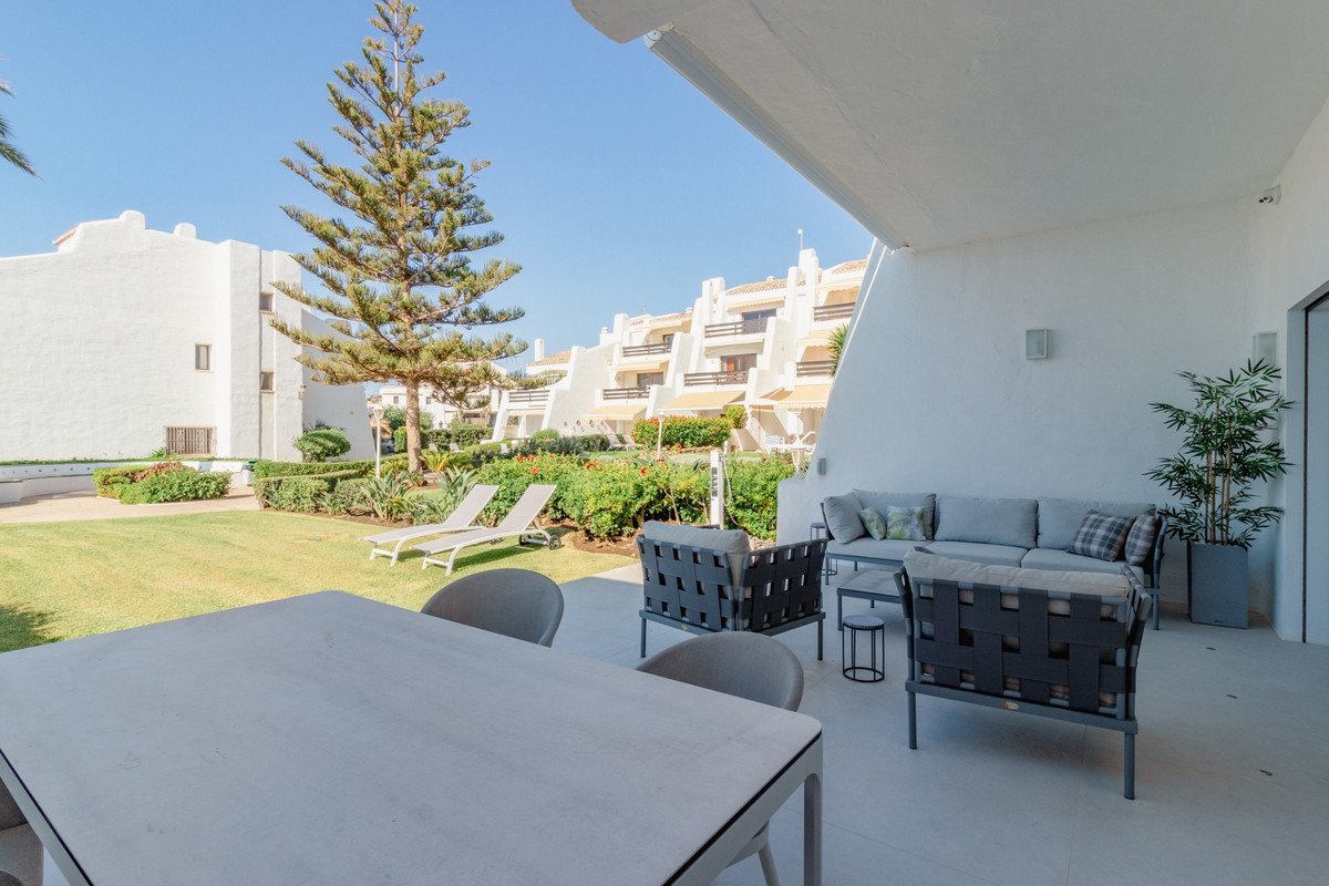 4 Bed Townhouse in The Golden Mile