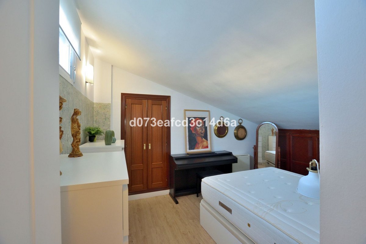2 Bed Penthouse in Ronda