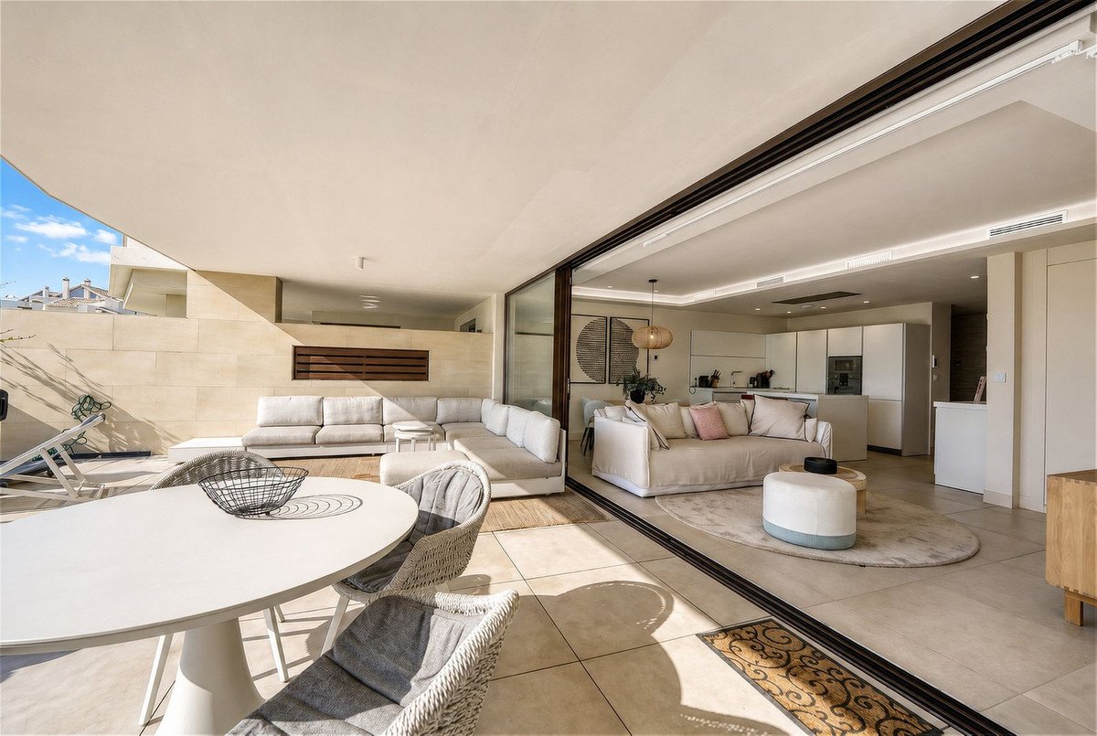 3 Bed Ground Floor Apartment in Estepona