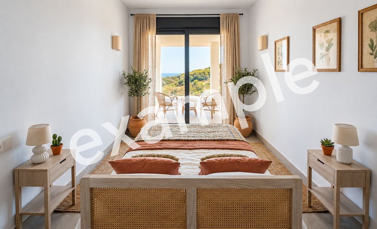 2 Bed Middle Floor Apartment in La Duquesa