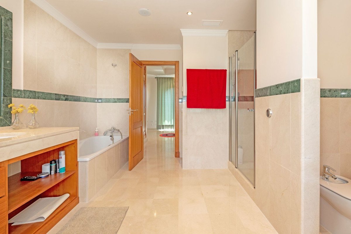 6 Bed Detached Villa in Arcos de la Frontera
