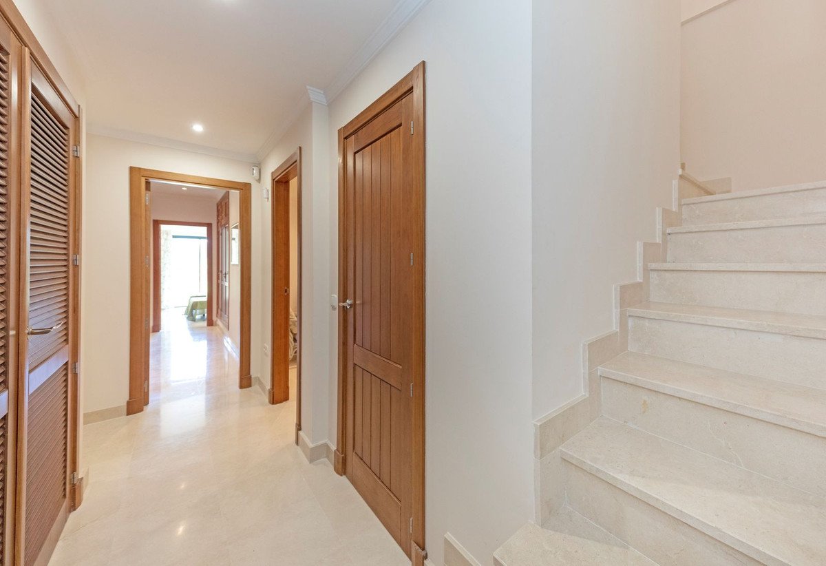 6 Bed Detached Villa in Arcos de la Frontera