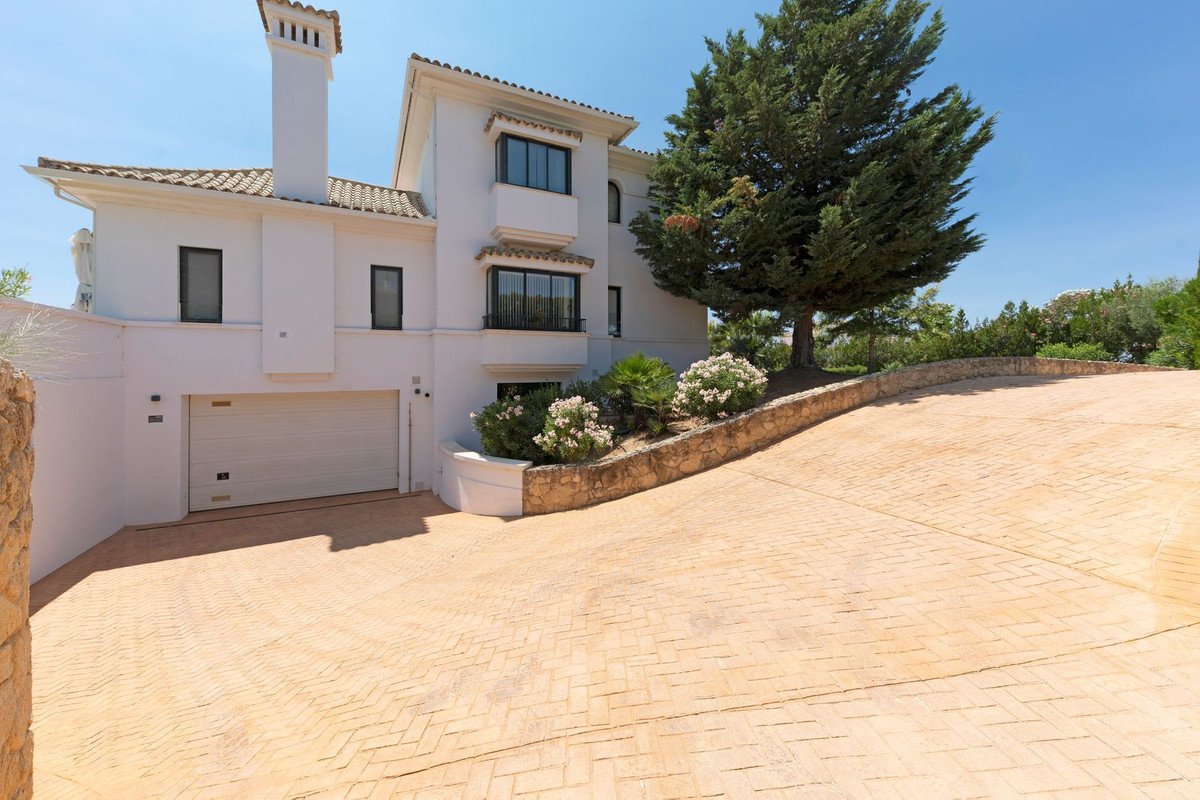 6 Bed Detached Villa in Arcos de la Frontera