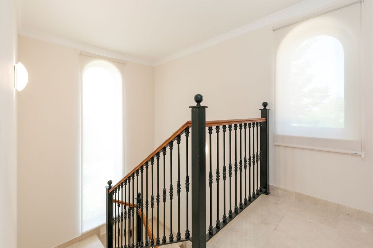 6 Bed Detached Villa in Arcos de la Frontera