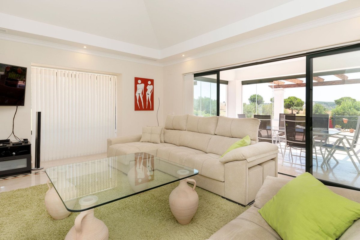 6 Bed Detached Villa in Arcos de la Frontera