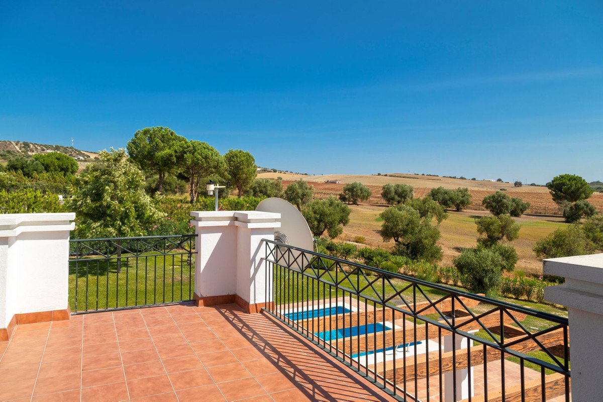 6 Bed Detached Villa in Arcos de la Frontera