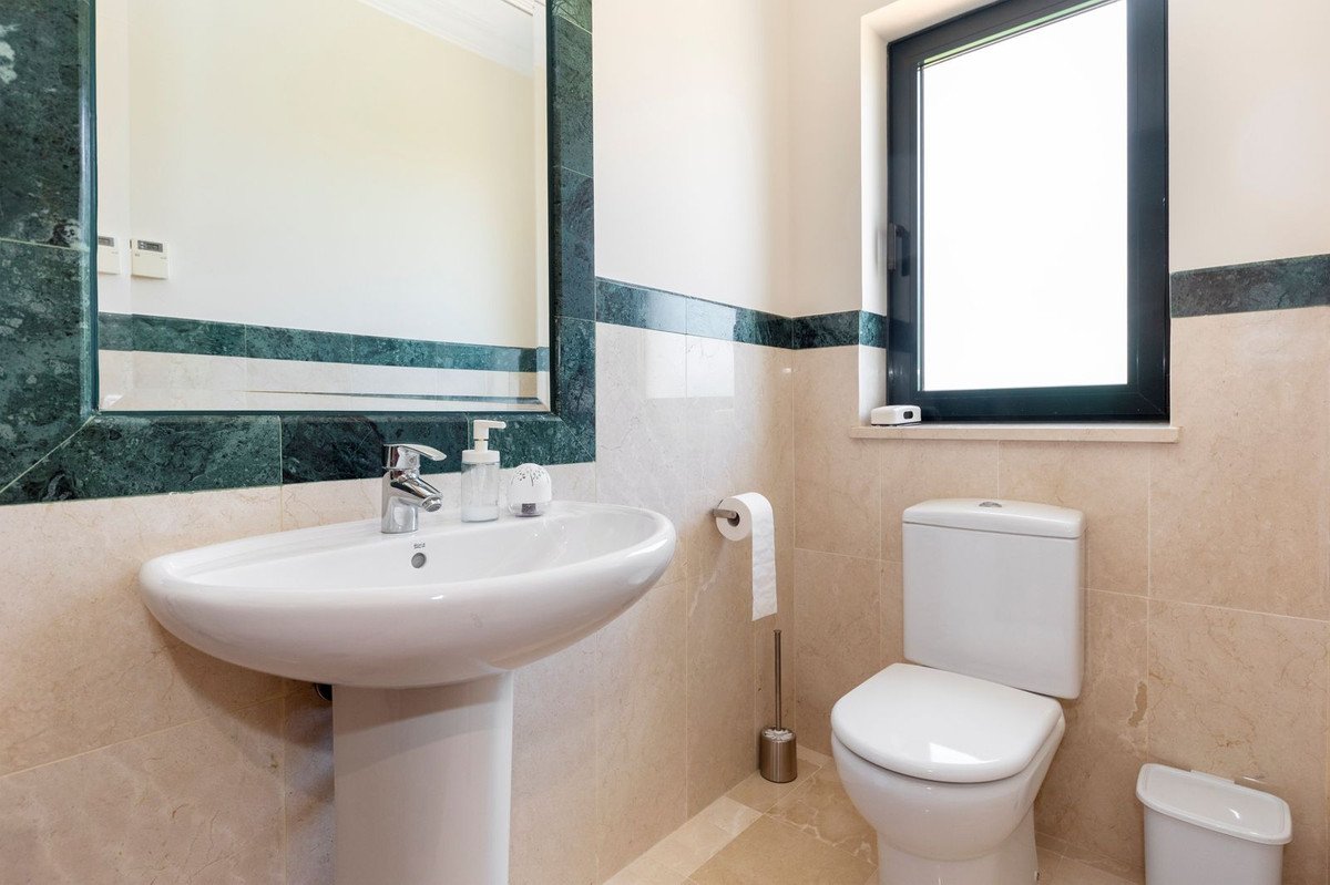 6 Bed Detached Villa in Arcos de la Frontera