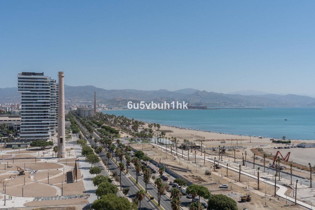 2 Bed Middle Floor Apartment in Málaga