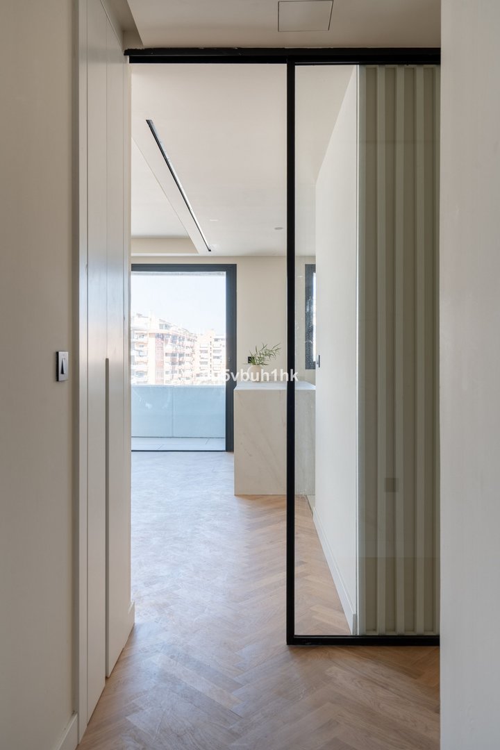 2 Bed Middle Floor Apartment in Málaga