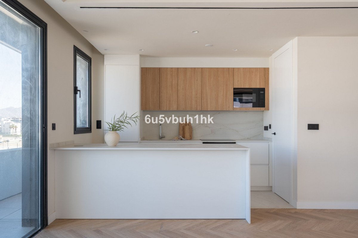 2 Bed Middle Floor Apartment in Málaga