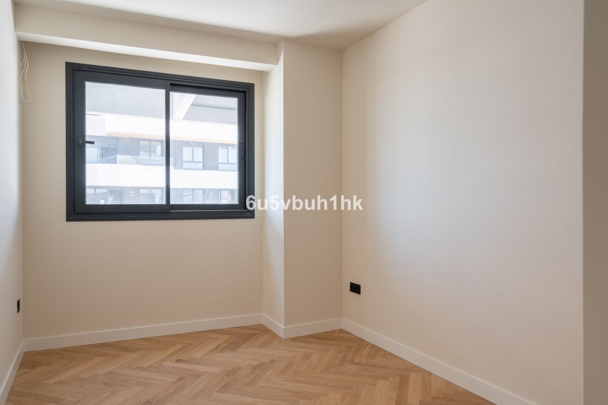 2 Bed Middle Floor Apartment in Málaga