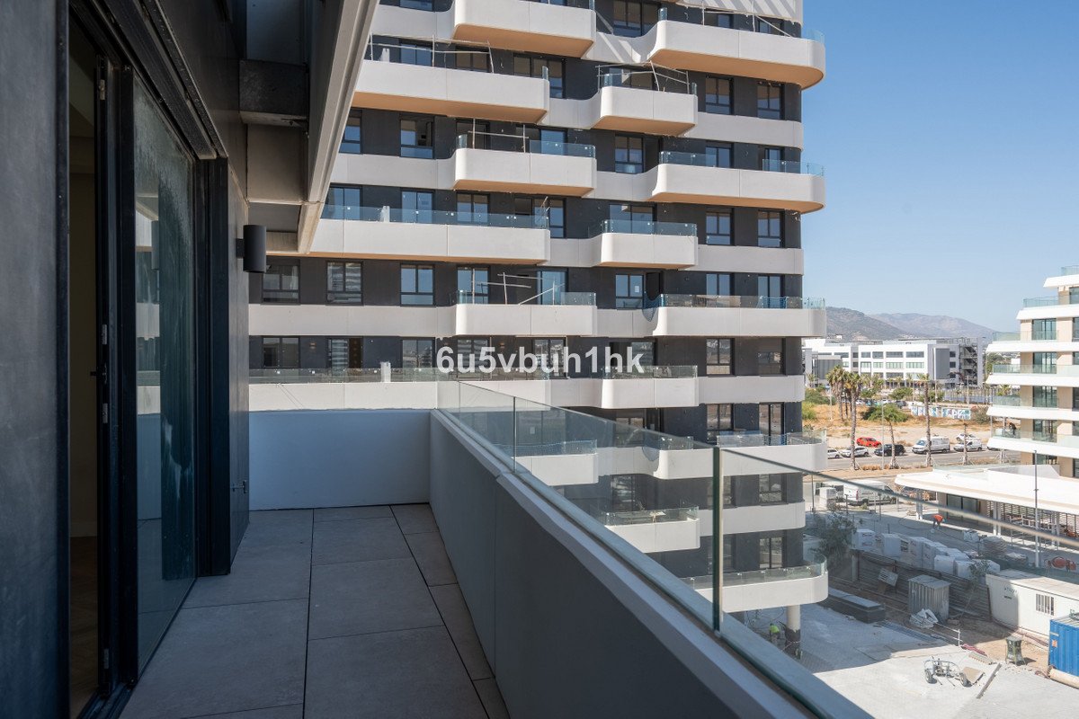 2 Bed Middle Floor Apartment in Málaga