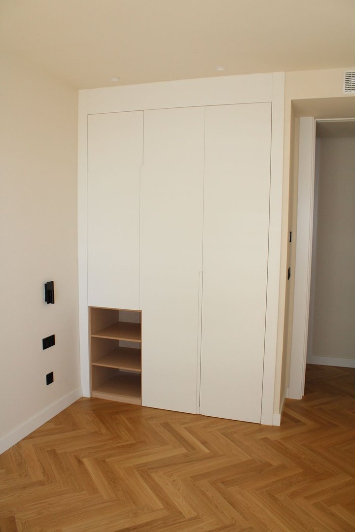 4 Bed Middle Floor Apartment in Málaga
