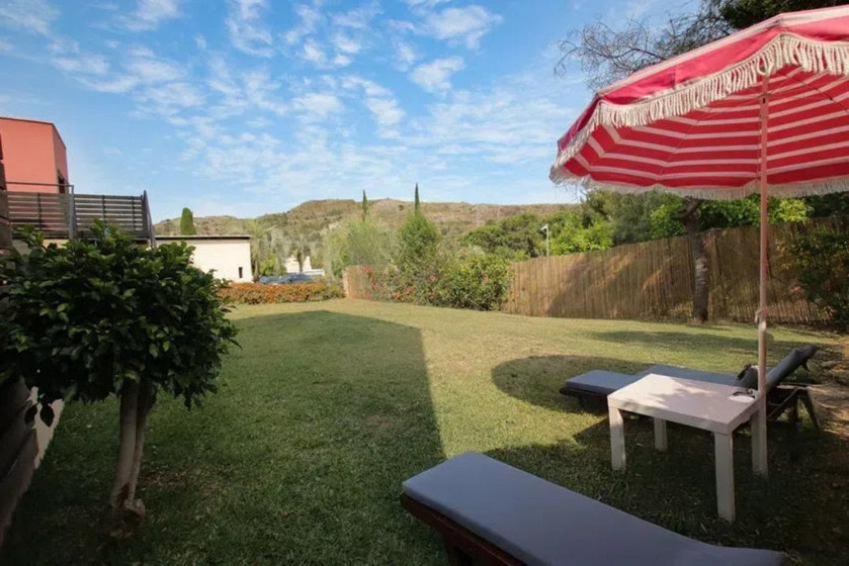 4 Bed Detached Villa in Estepona