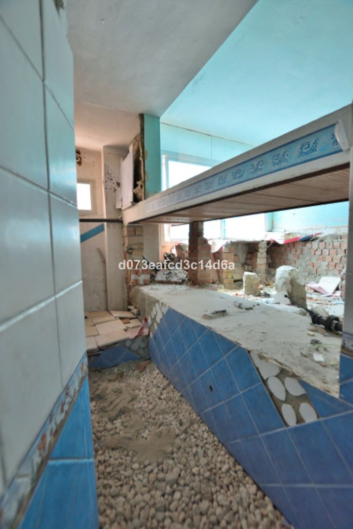 6 Bed Office in Ronda