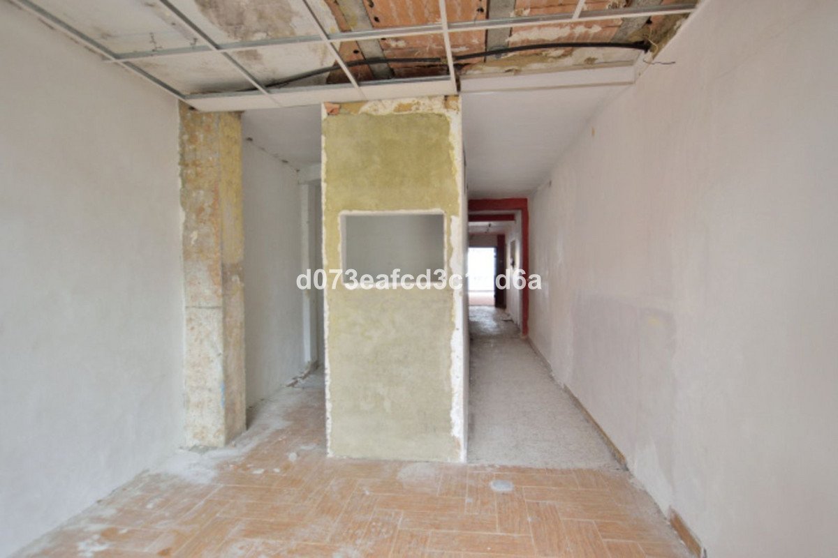 6 Bed Office in Ronda