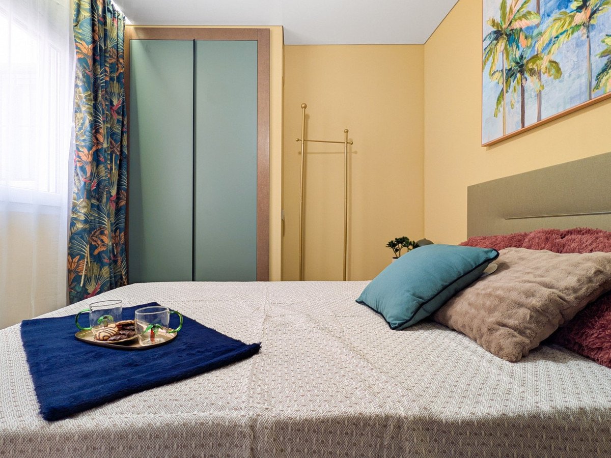 2 Bed Middle Floor Apartment in Parque de las Naciones