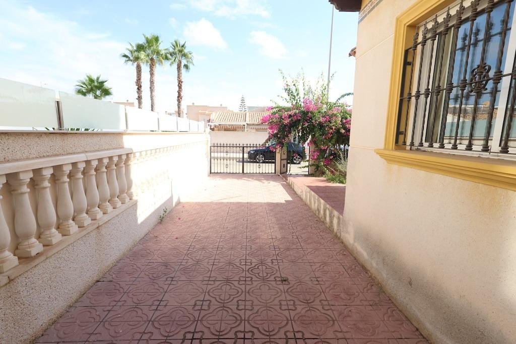 2 Bed Townhouse in Playa Flamenca