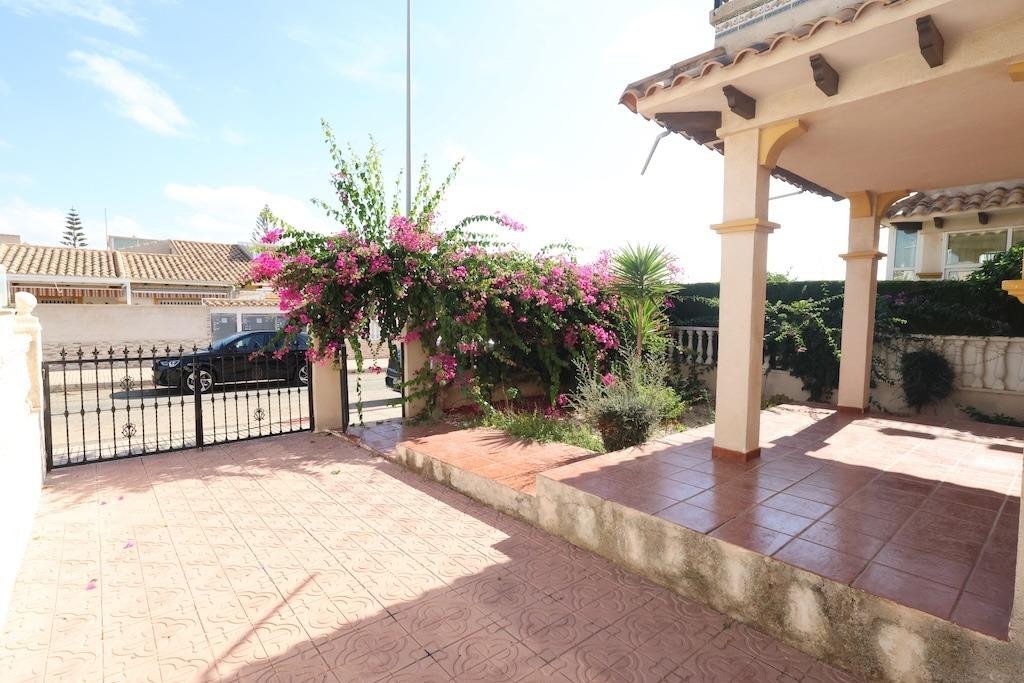 2 Bed Townhouse in Playa Flamenca