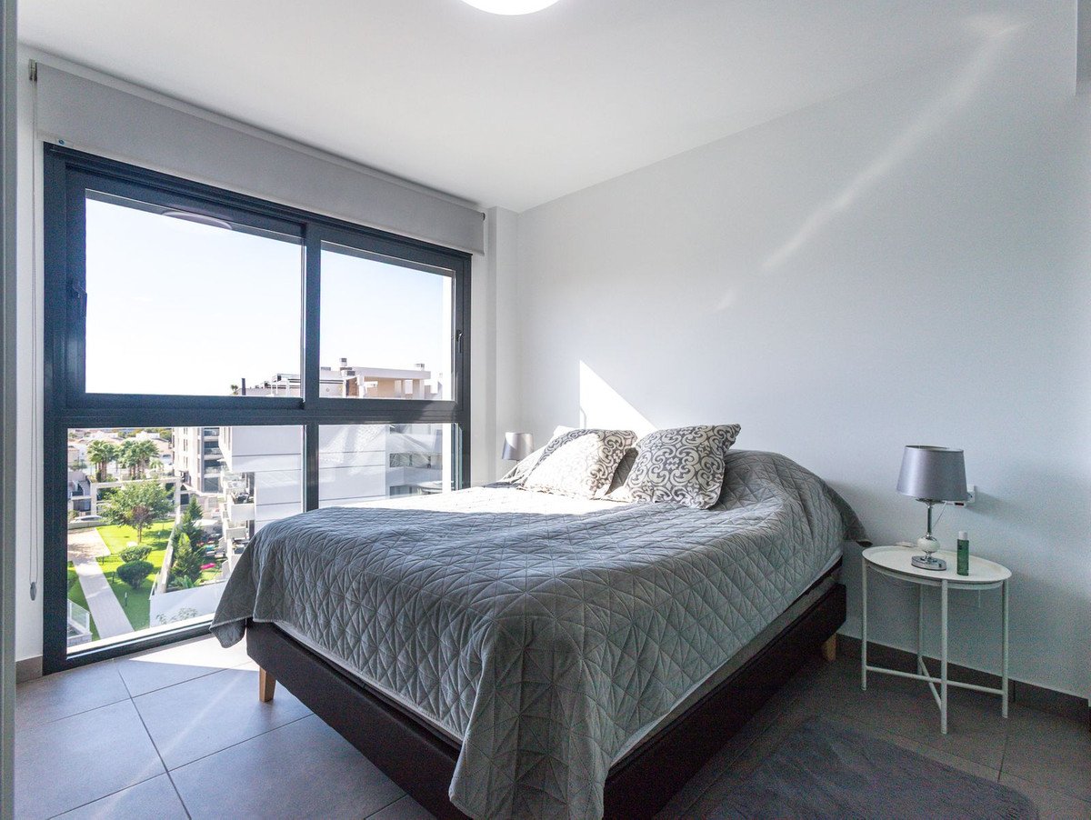 2 Bed Penthouse in Villamartin
