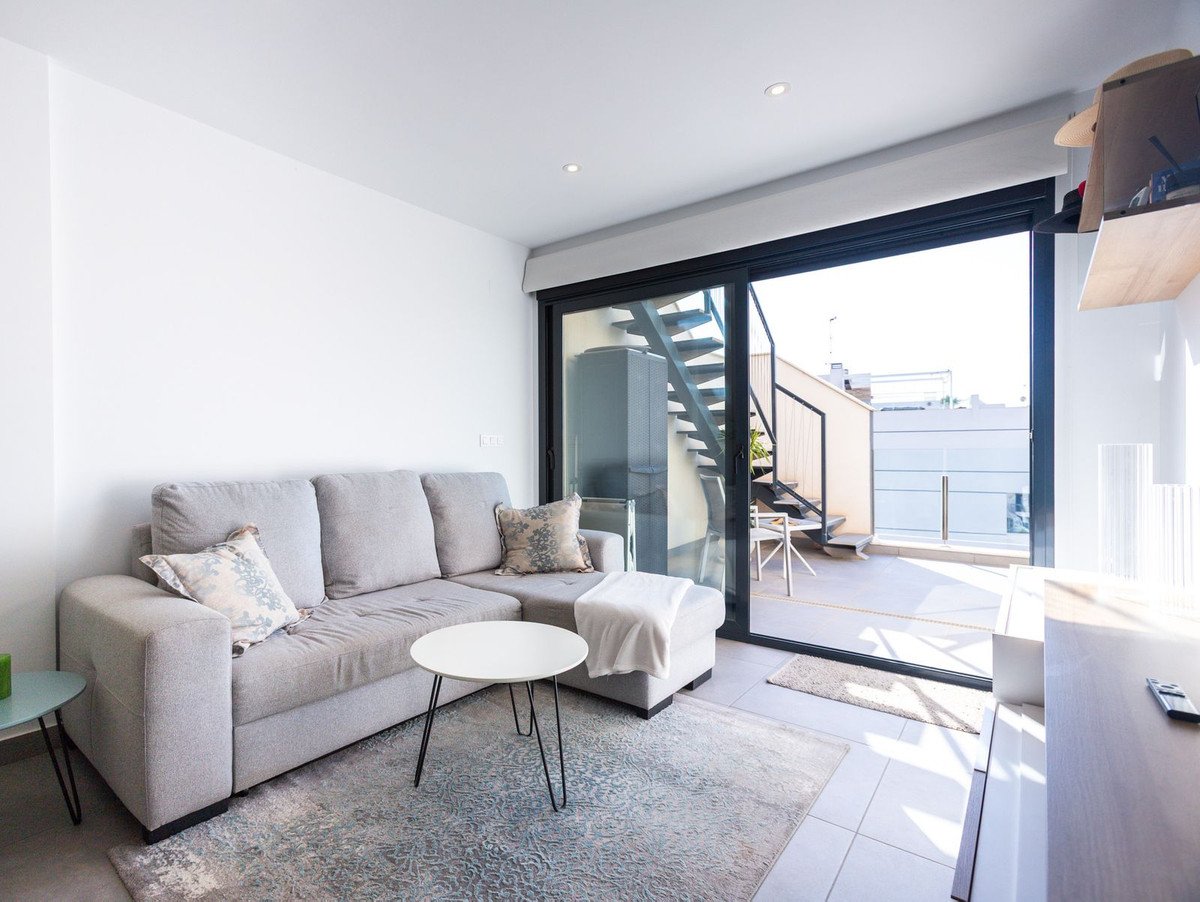 2 Bed Penthouse in Villamartin