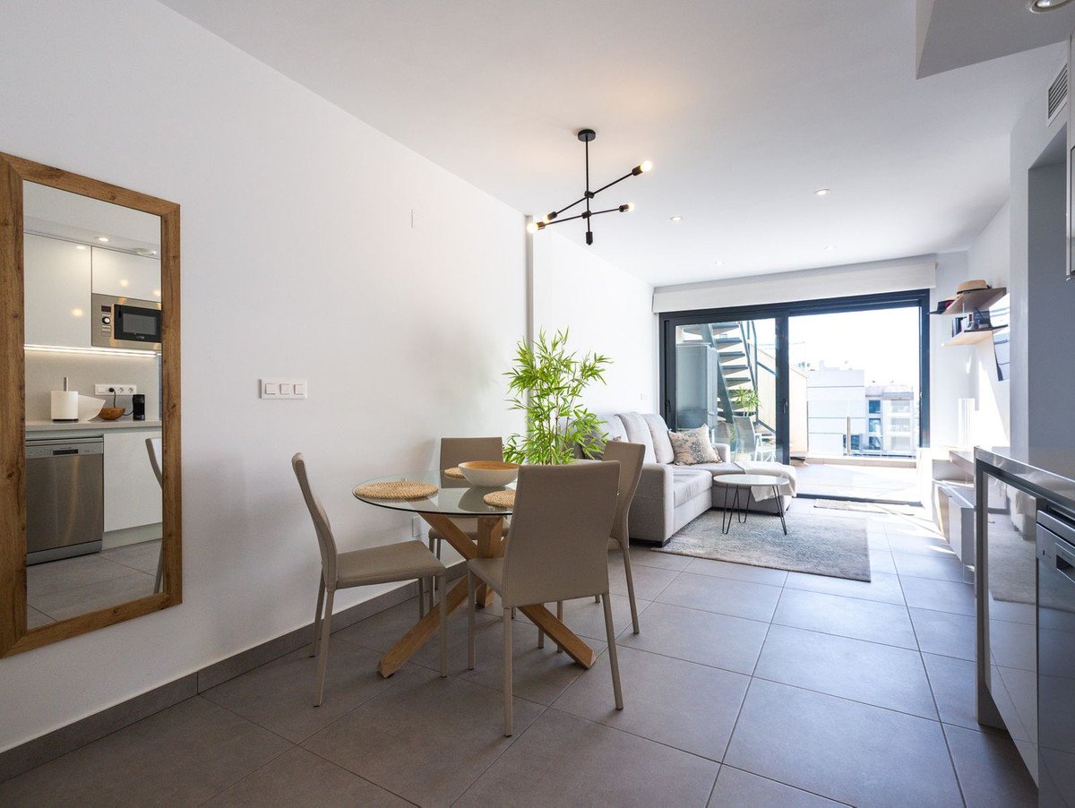 2 Bed Penthouse in Villamartin