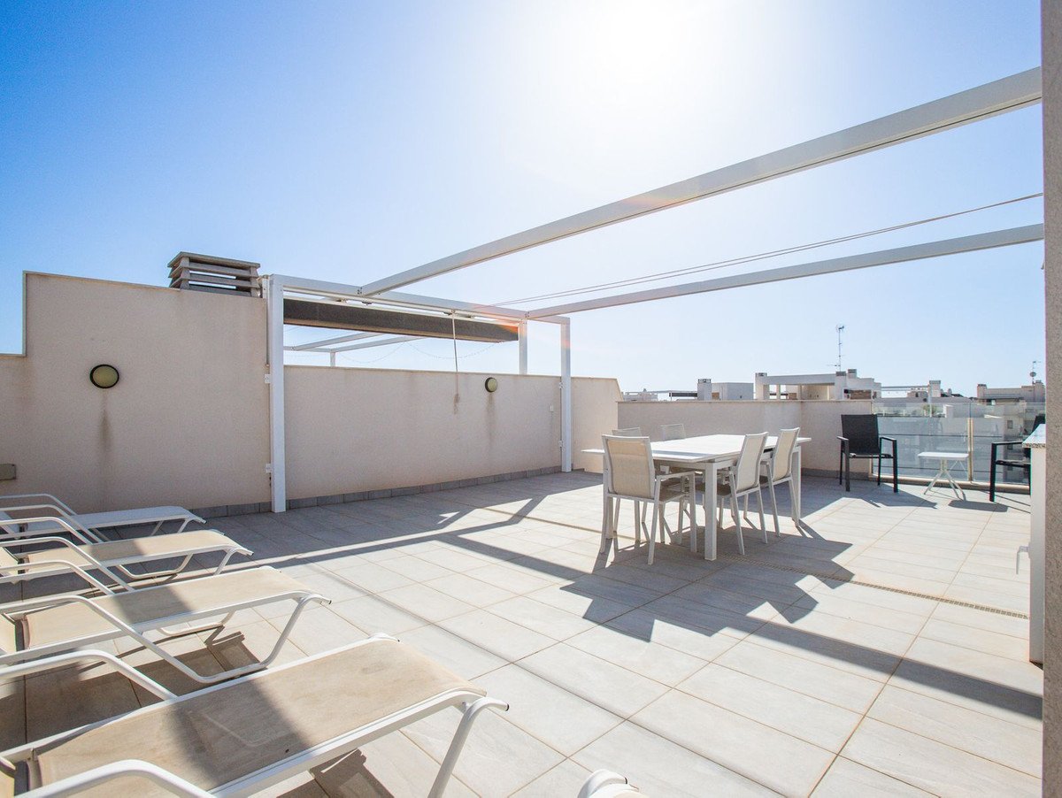 2 Bed Penthouse in Villamartin