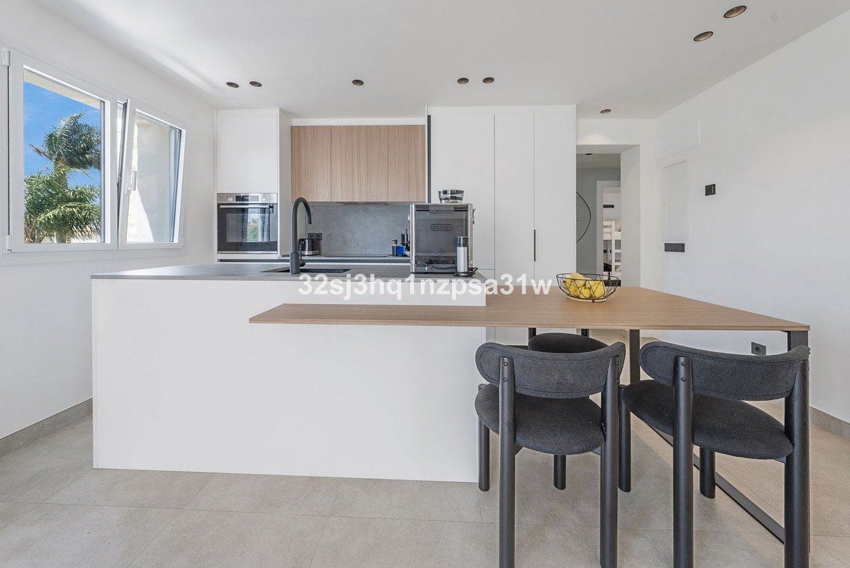 2 Bed Penthouse in Estepona