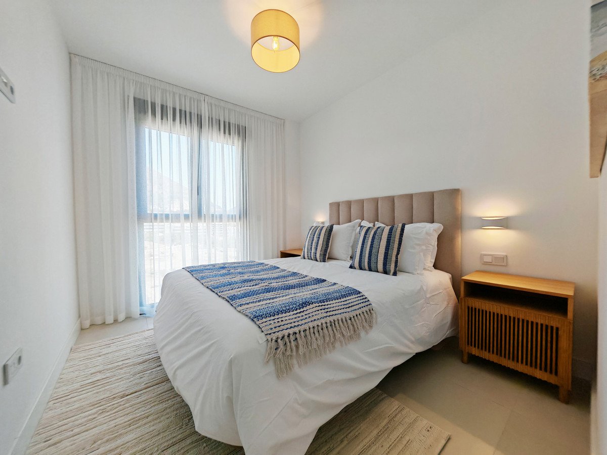 3 Bed Middle Floor Apartment in Fuengirola
