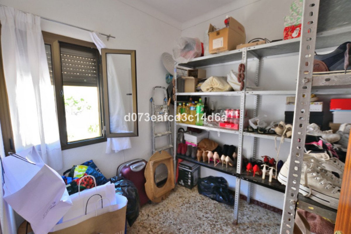 Commercial Plot in Ronda