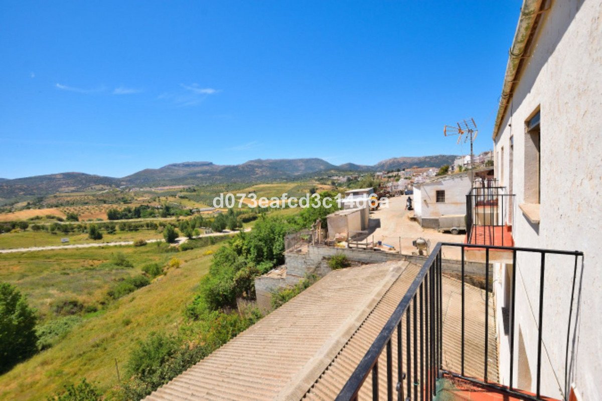 Commercial Plot in Ronda