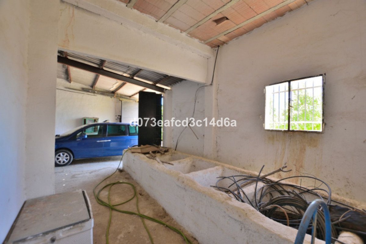 Commercial Plot in Ronda