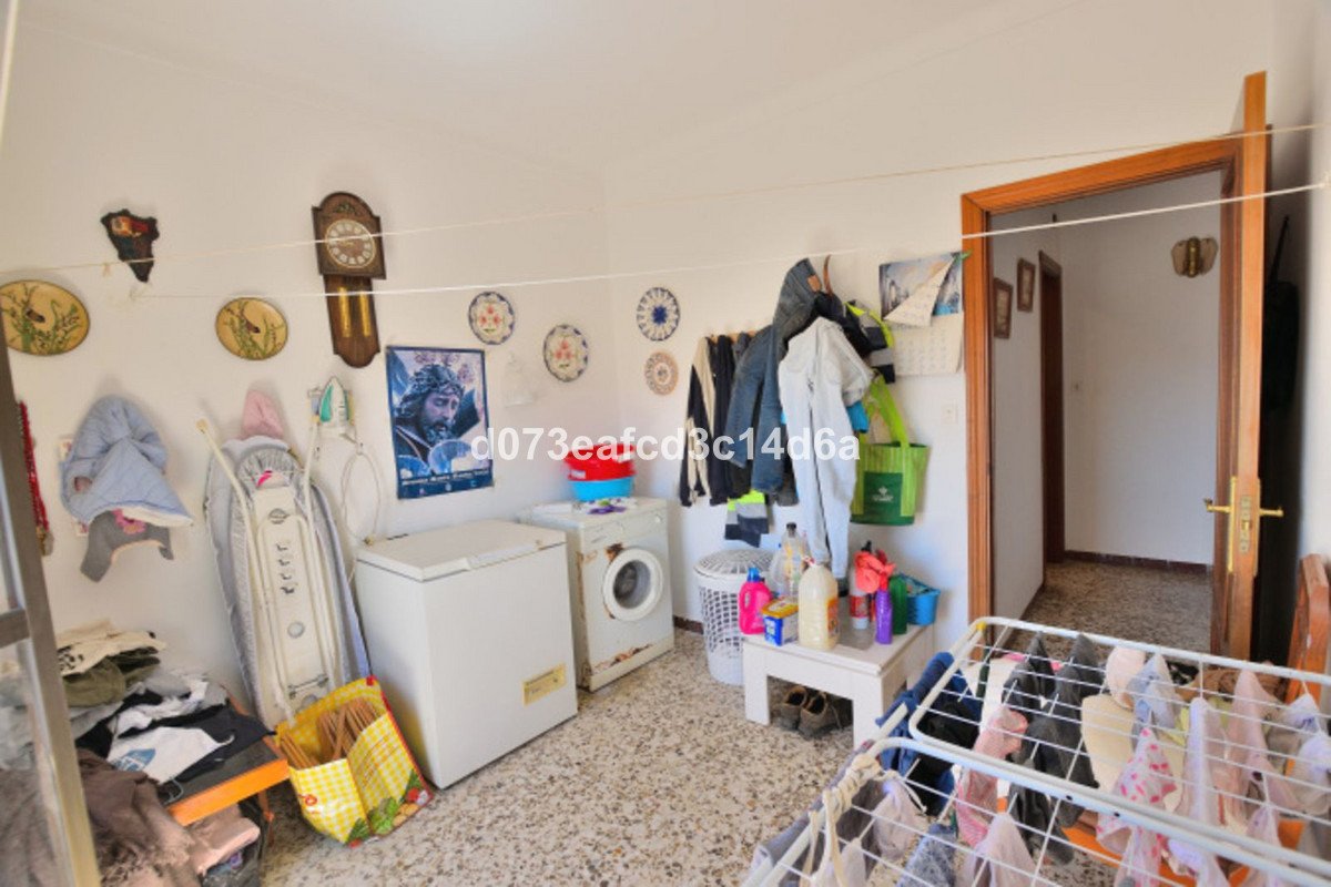 Commercial Plot in Ronda
