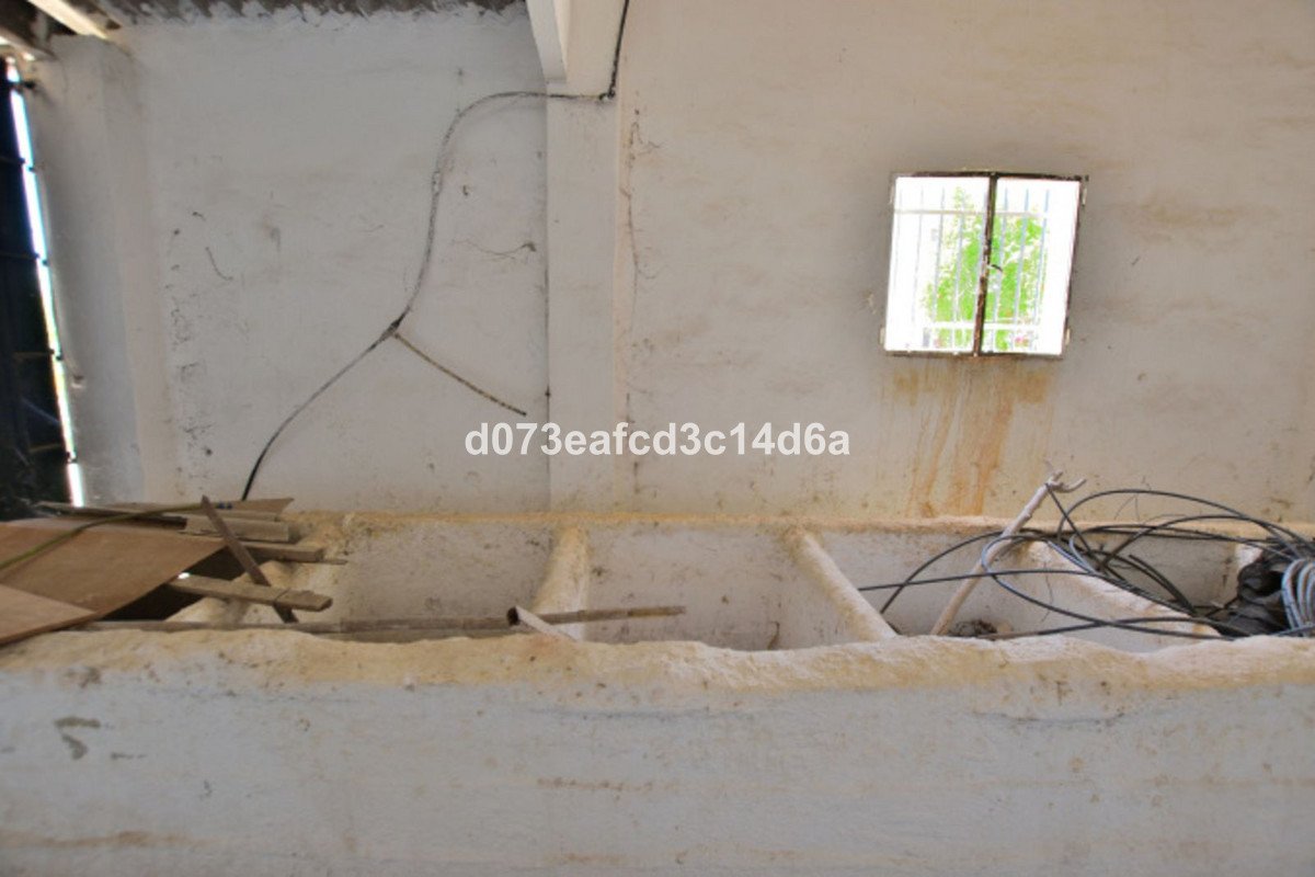 Commercial Plot in Ronda