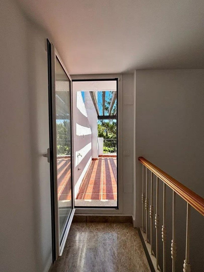 3 Bed Townhouse in Nueva Andalucía