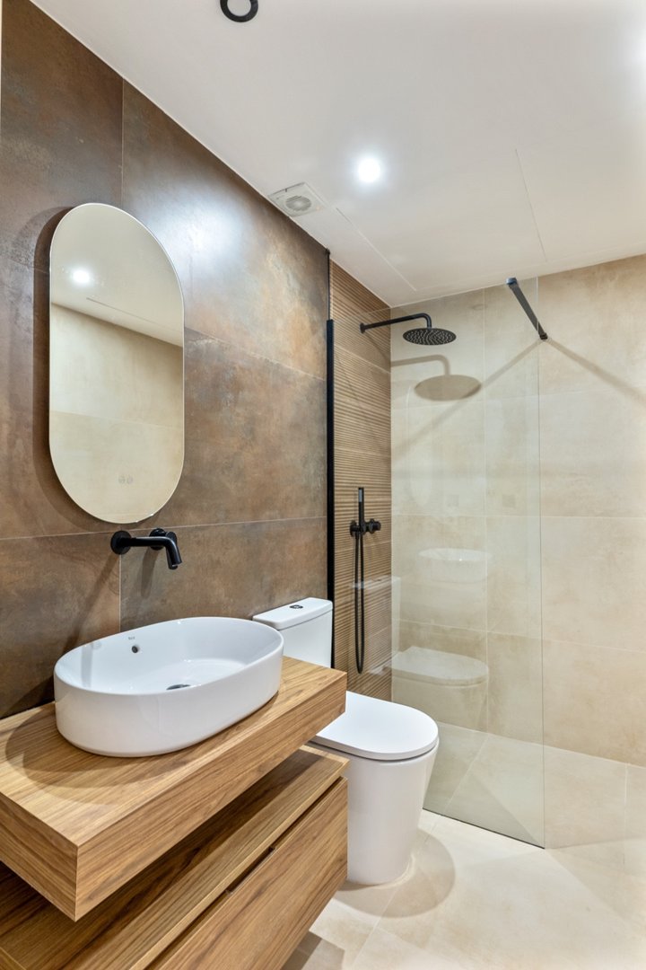 3 Bed Middle Floor Apartment in Nueva Andalucía