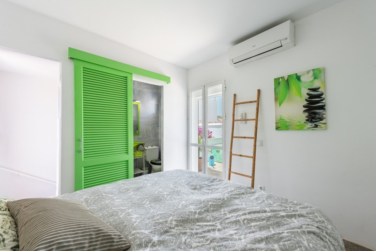 2 Bed Townhouse in Estepona