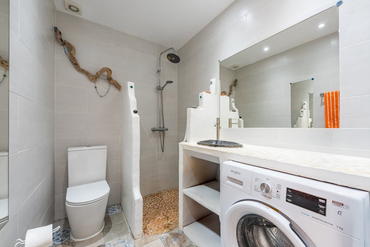 2 Bed Townhouse in Estepona