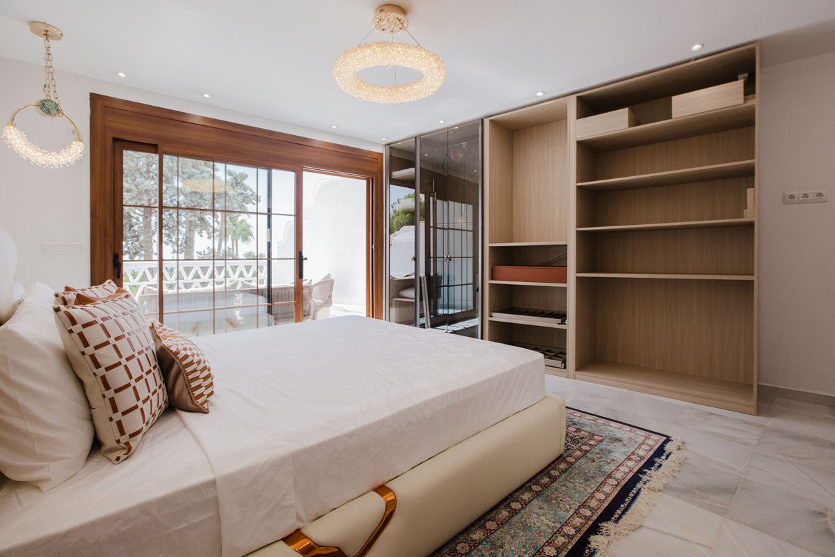 4 Bed Townhouse in The Golden Mile