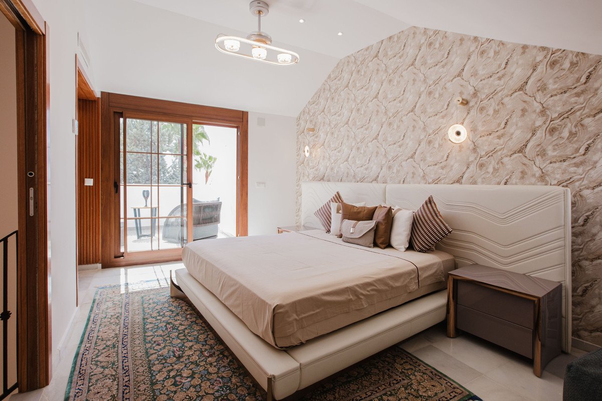 4 Bed Townhouse in The Golden Mile