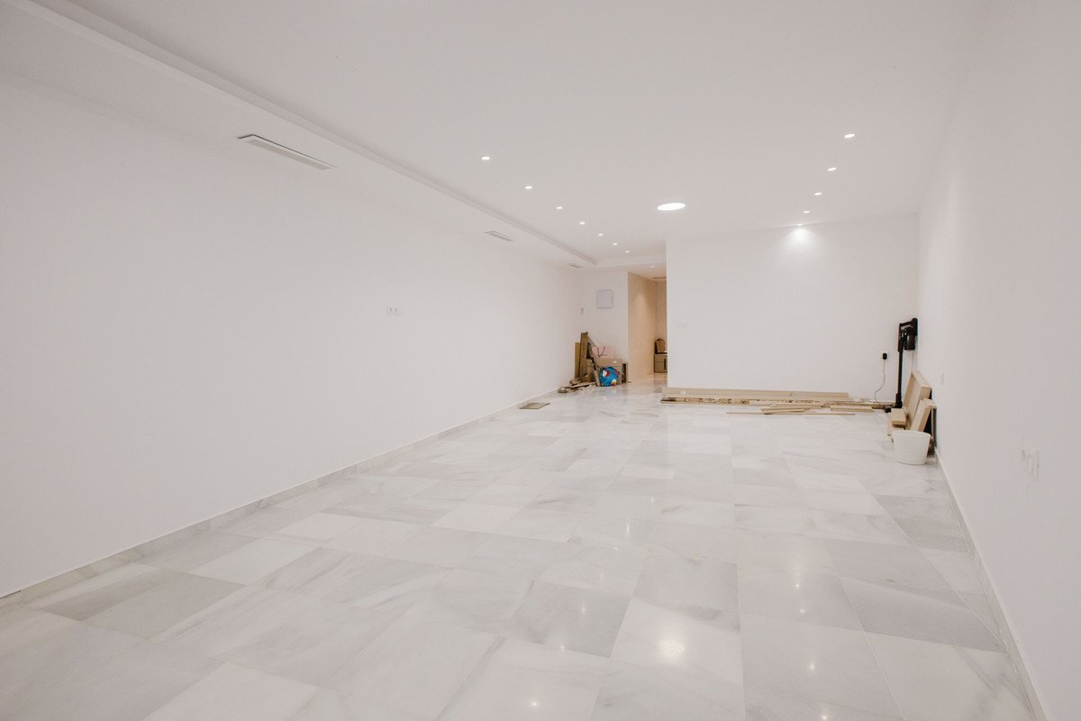 4 Bed Townhouse in The Golden Mile