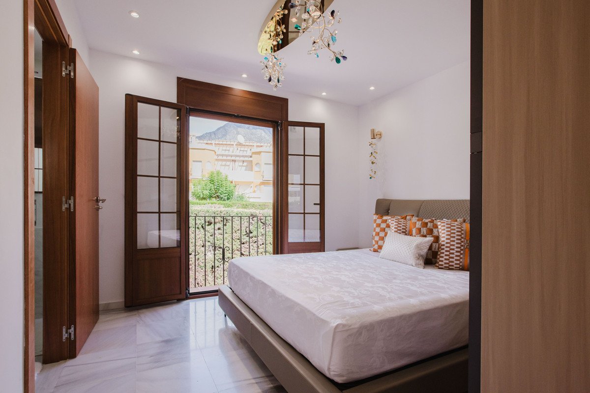 4 Bed Townhouse in The Golden Mile