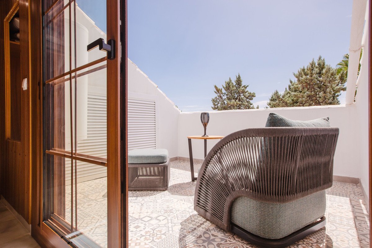 4 Bed Townhouse in The Golden Mile