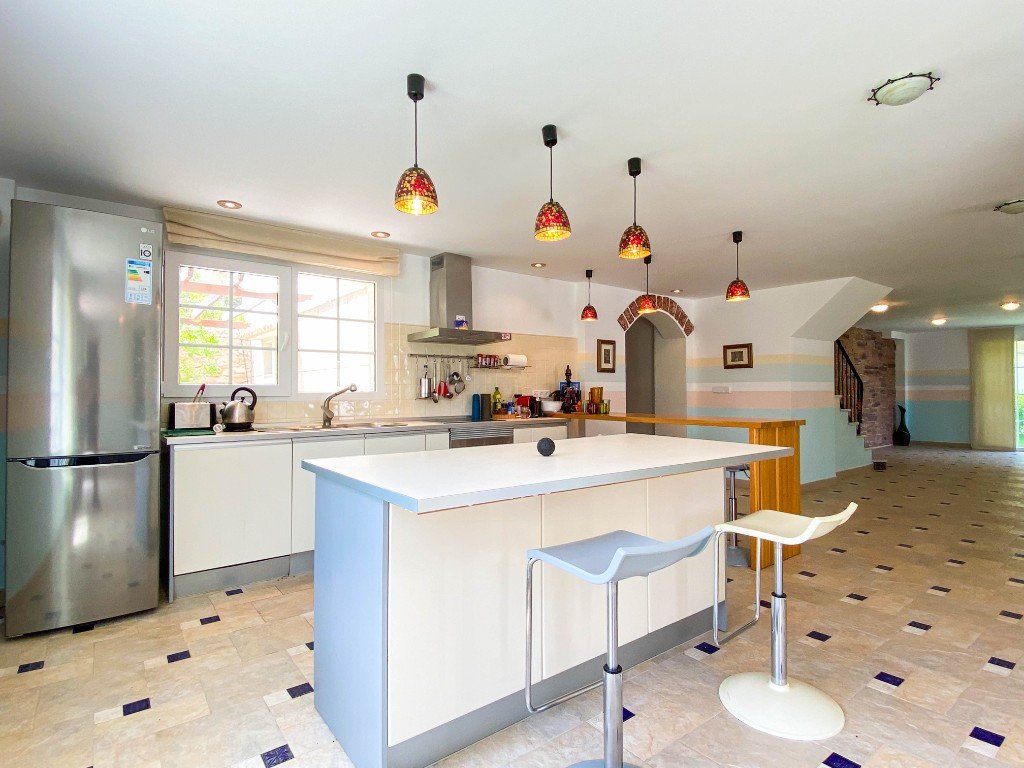 7 Bed Detached Villa in Villamartin