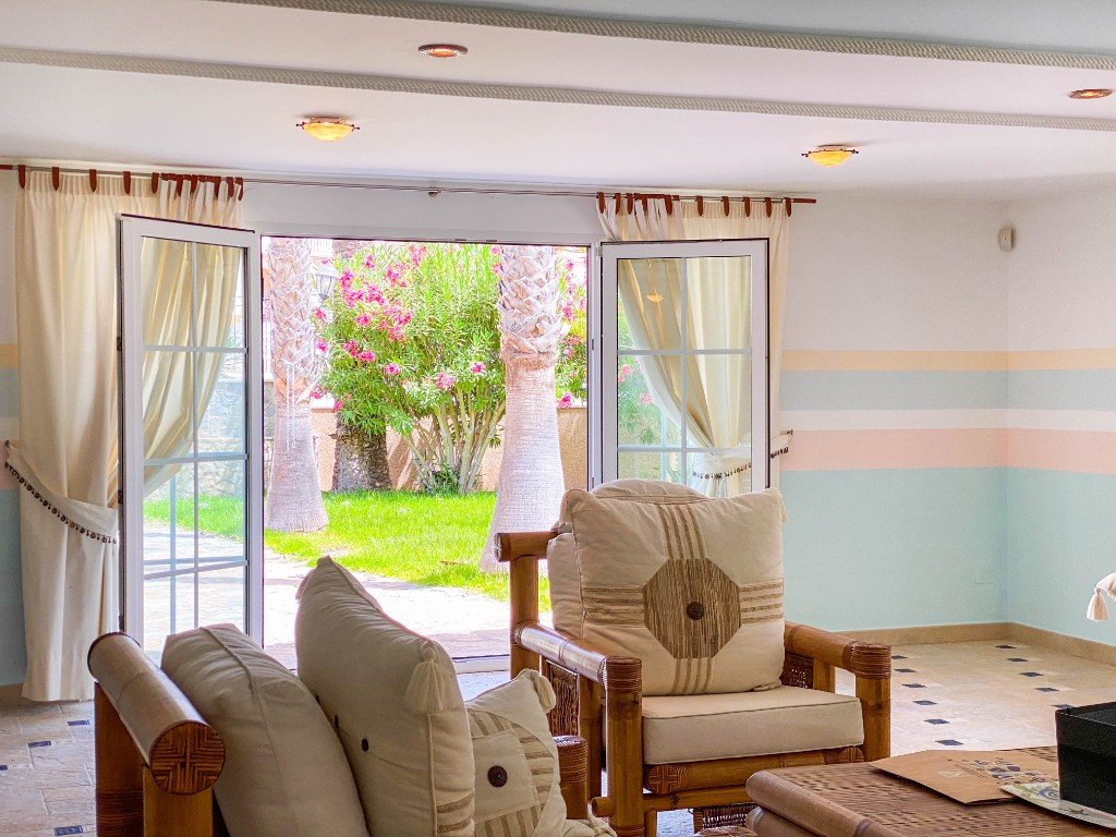 7 Bed Detached Villa in Villamartin