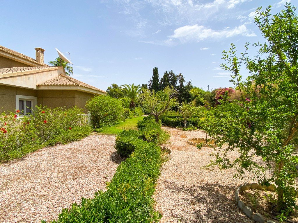 7 Bed Detached Villa in Villamartin