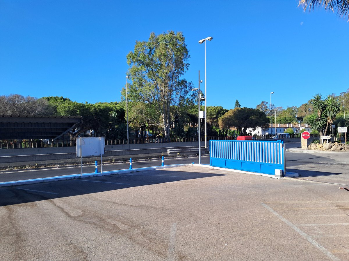 Commercial Premises in Estepona