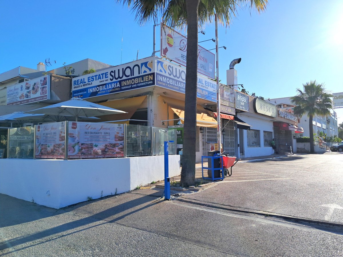 Commercial Premises in Estepona